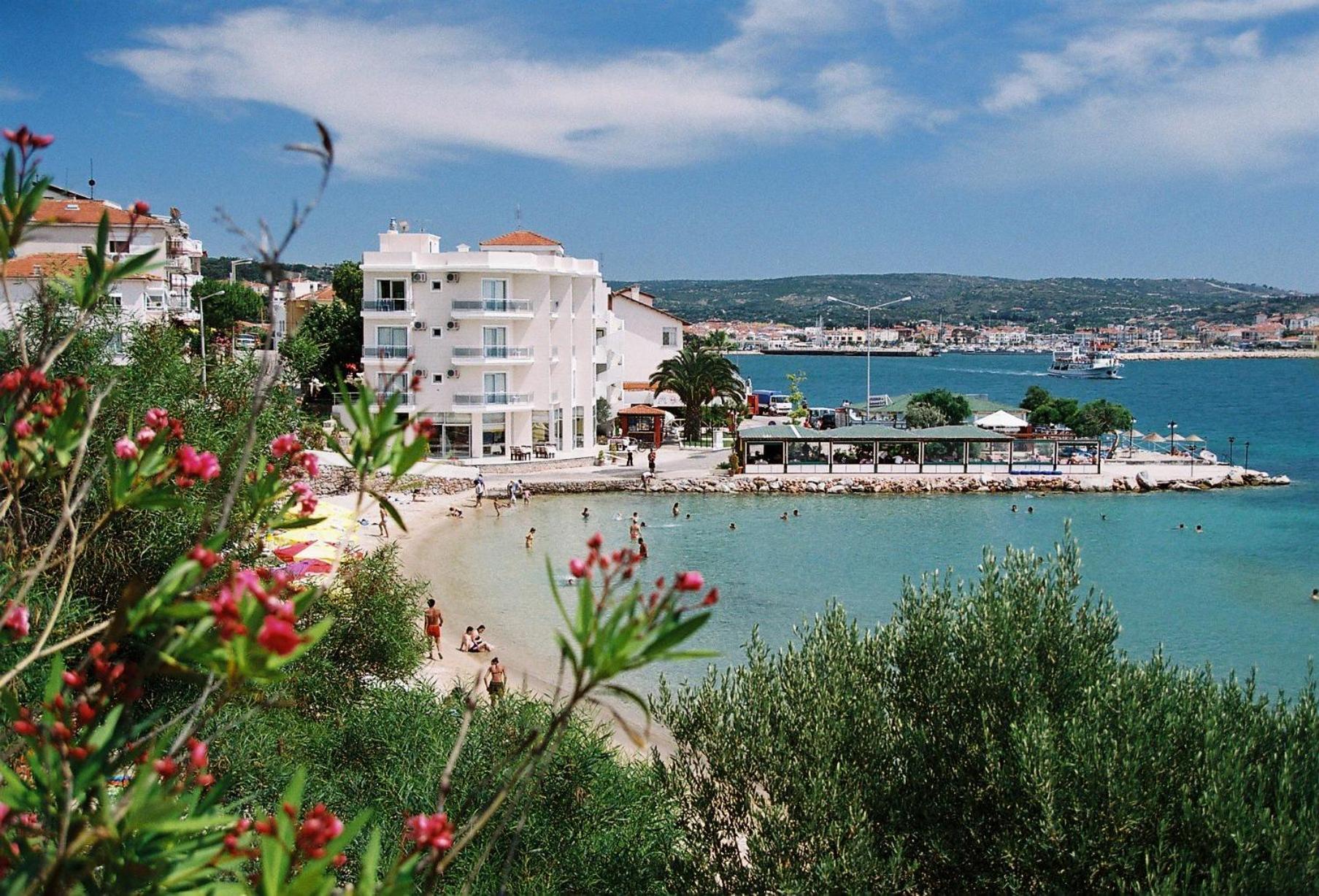 Pasifik Hotel Çeşme Exterior foto