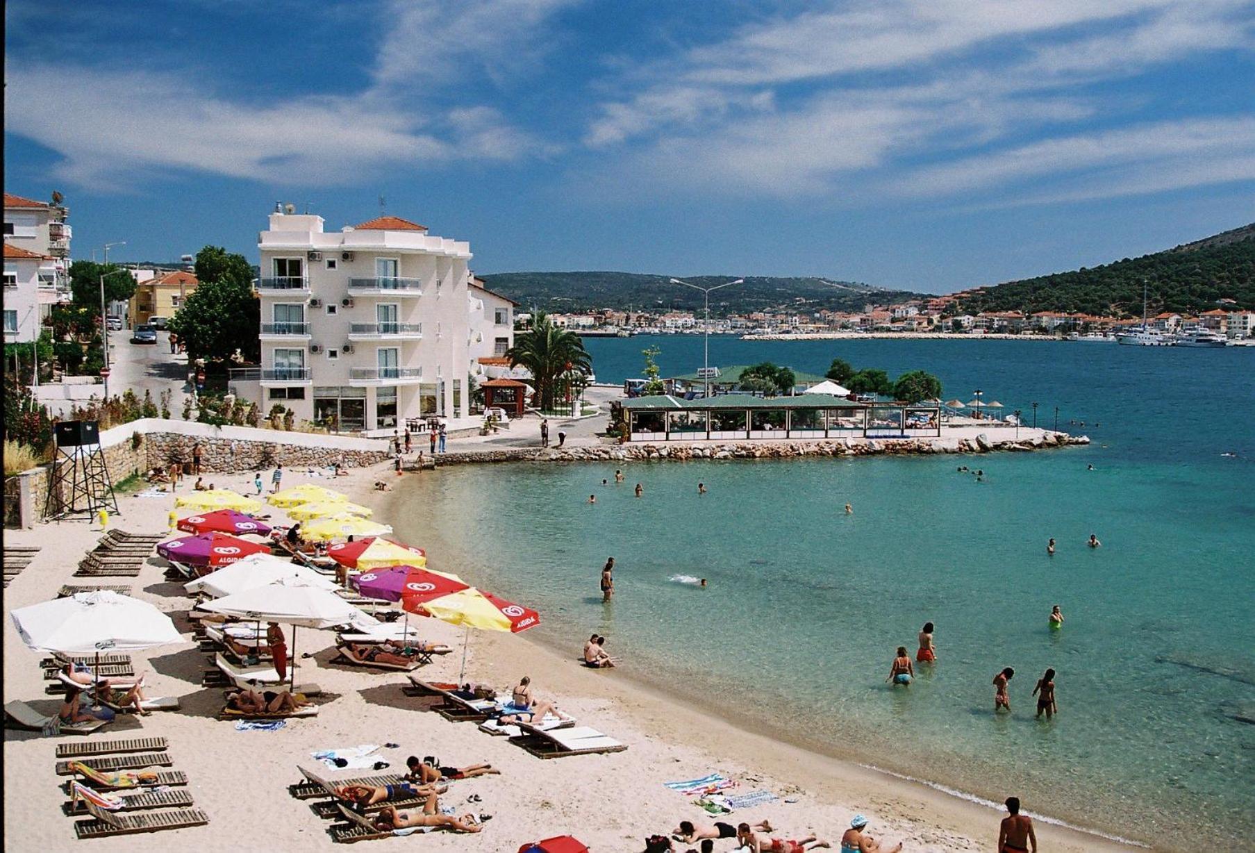 Pasifik Hotel Çeşme Exterior foto